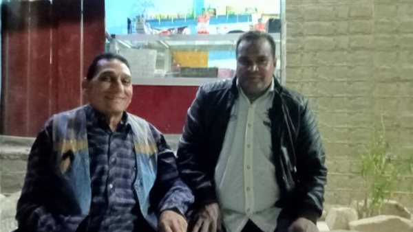 الفنان حسين