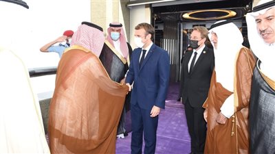 فرنسا والسعودية: يجب على الحكومة اللبنانية إجراء إصلاحات شاملة وحصر السلاح على مؤسسات الدولة الشرعية