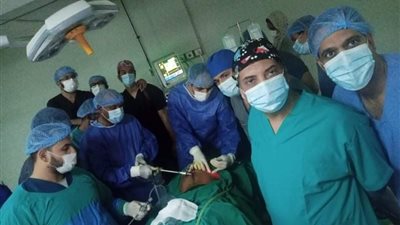 إجراء جراحات فتق لأول مرة بتقنية حديثة.. ومدير الأقصر الدولي: يخضع المريض لعمليتين في وقت واحد