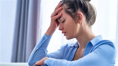 تعاني من الألم المزمن.. إليك تأثيره على صحة جهاز المناعة 