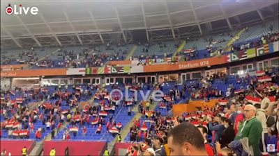 النشيد الوطني يهز أركان استاد 974 بقطر خلال مباراة مصر والسودان بكأس العرب | فيديو