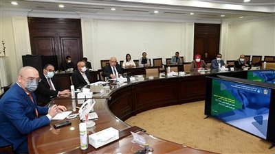 وزير الإسكان يطالب بـ الإسراع في تنفيذ مشروعات حياة كريمة 