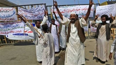 مجلس نظارات البجا السوداني يعلق إغلاق ميناء بورتسودان استجابة لطلب الحكومة