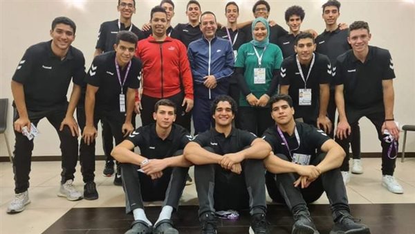 فريق كرة اليد المدرسية