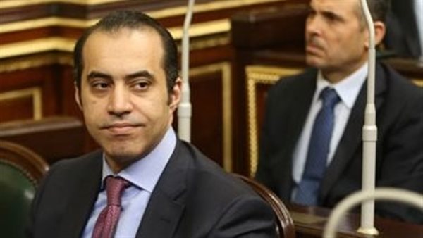 المستشار محمود فوزى