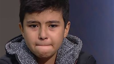 جدة الطفل الباكي: محمود مريض نفسي.. وتسبب في مشاكل بين والدته وزوجها| فيديو