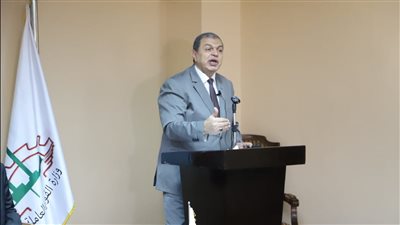 القوى العاملة: تعيين 1708 شباب بينهم 47 من ذوي القدرات بالبحر الأحمر