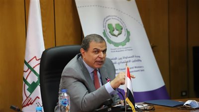 القوى العاملة: إعادة معاش أسرة مصري متوفَّى توقف صرفه بإيطاليا