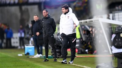 بوتشيتينو: يجب أن ننحني تقديرًا لـ لانس.. والتعادل نتيجة مرضية لنا