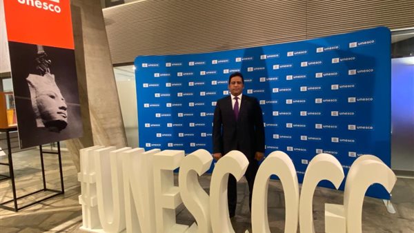 الدكتور الطيب عباس