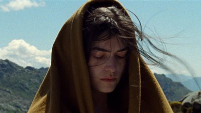 فيلم إنهم يحملون الموت يفوز بجائزة هنري بركات ضمن المسابقة الدولية بمهرجان القاهرة 