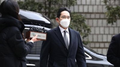 وريث سامسونج يبحث عن فرص استثمارية بالشرق الأوسط