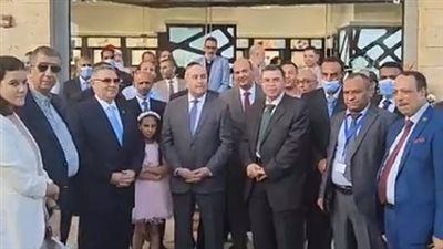 بث مباشر| وزير الطيران يفتتح بعض فروع الأسواق الحرة بمدينة الغردقة