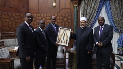 الإمام الأكبر يستقبل وزير أوقاف جيبوتي.. ويؤكد: حريصون على تعزيز التعاون العلمي