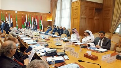 مركز تعليم الكبار يشارك في الاجتماع السابع لجامعة الدول العربية لمحو الأمية 