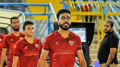 إصابة أحمد محسن لاعب سيراميكا كليوباترا بفيروس كورونا | خاص