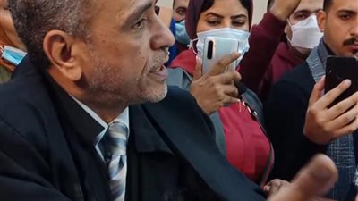 أبقى غلطان لو ماطلبتش البراءة.. دفاع سفاح الإسماعيلية: المتهم يدخل مصحة وبعد كده نحاسبه |فيديو 