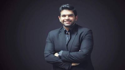 محمود المملوك يكشف اتجاهات الرأي العام في برنامج المانيفستو 