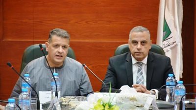 محافظ سوهاج يستقبل رئيس لجنة حقوق الإنسان وأعضاء حزب مستقبل وطن بالمحافظة.. تعرف على التفاصيل