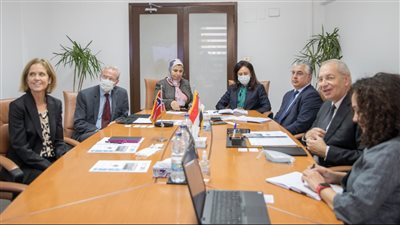 رئيس اقتصادية قناة السويس يلتقي سفيرة النرويج لبحث فرص الاستثمار | صور 