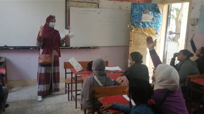 ندوة نقاشية حول طه حسين في قصر ثقافة 25 يناير