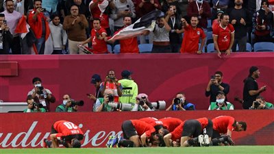 تعادل إيجابي بين مصر والجزائر في كأس العرب.. واللعب النظيف يحسم الصدارة للفراعنة