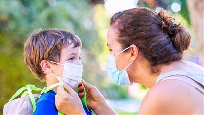 كيف تحمى نفسك من الطقس السيء.. 10 نصائح لـ مرضى التهاب الجيوب الأنفية