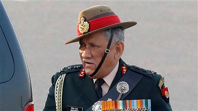 مصرع رئيس أركان الجيش الهندي وزوجته في تحطم طائرة عسكرية 