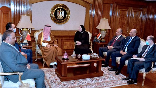 نيفين جامع - وزيرة