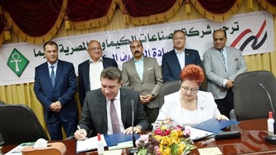 النقابة العامة للكيماويات: نسعى للتكامل الاقتصادي وتوفير الكثير من فرص العمل