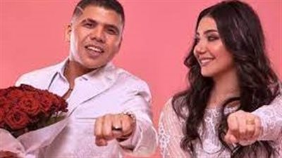 خطوبة أم كليب؟.. عمر كمال يثير الجدل حول خطبته لـ شيماء المغربي | فيديوجراف