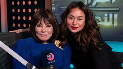 لبنى عبد العزيز: دخولي عالم السينما جاء صدفة.. ووالدي كان يشجعني دائمًا