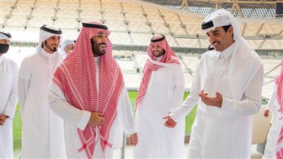 ولي العهد السعودي يوجه كافة الجهات الحكومية بتقديم أي دعم إضافي لقطر في استضافة كأس العالم