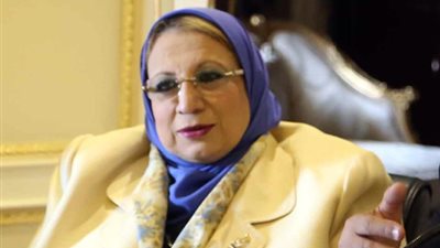 تحرك برلماني بشأن مشكلة الباعة الجائلين بالمترو ومطالب باتخاذ إجراءات صارمة