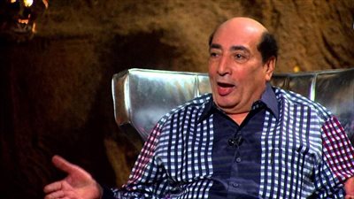 ابنة عبد الله مشرف: والدي مبتعد عن الساحة الفنية بسبب سِنه.. وبيزعل من الشائعات