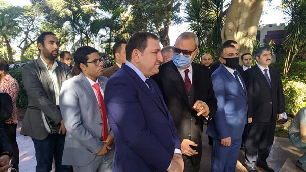 محافظ القليوبية وسفير