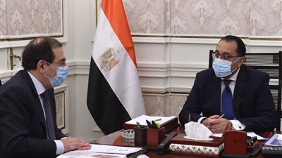 بدء التشغيل التجريبي لمصنع إنتاج الأسفلت بشركة السويس لتصنيع البترول