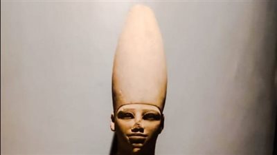 يخلو من النقوش.. متحف الأقصر للفن المصري القديم يعرض تمثال لـ الملك منتوحتب الثالث 