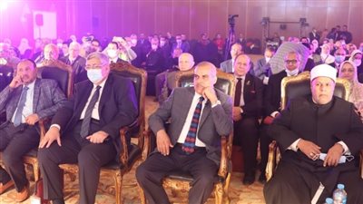 المحرصاوي يشيد بجهود كليات الطب بجامعة الأزهر في مواجهة جائحة كورونا 