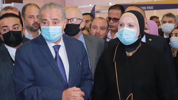 وزير التموين علي