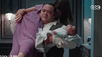 محمد ممدوح يكشف كواليس مشهده الشهير في جراند أوتيل مع دينا الشربيني