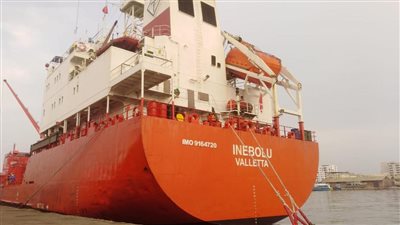 تفريغ 651 سيارة وشحن 4 آلاف طن صودا ك أو ية بموانئ بورسعيد