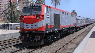 السكة الحديد تعدل تركيب ومسار عدد من القطارات بالوجه البحري