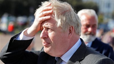 جونسون يتراجع عن الترشح لرئاسة وزراء بريطانيا 