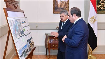 السيسي يطلع على جهود تطوير منظومة الطاقة الخاصة بقناة السويس