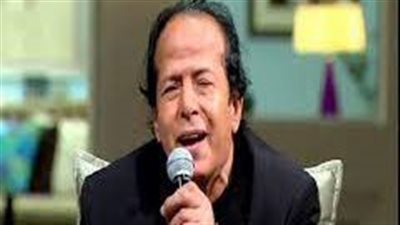 لايف | بعد دخوله العناية المركز.. تفاصيل الحالة الصحية لـ عادل الفار