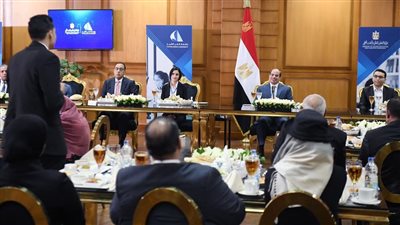 السيسي يصل كفر الشيخ ويزور الجامعة وأعضاء المجلس الأعلى │ بث مباشر