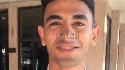 طلاب بجامعة كفر الشيخ: الرئيس وقيادات الدولة يولون اهتماما كبيرا بالشباب |فيديو
