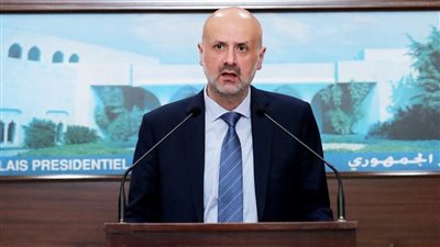 بعد احتجاج المملكة.. وزير الداخلية اللبناني يوجه بترحيل أعضاء جمعية الوفاق البحرينية
