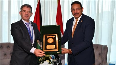 رئيس هيئة الرقابة الإدارية يلتقي نظيره الفلسطيني لبحث سبل التعاون | صور 